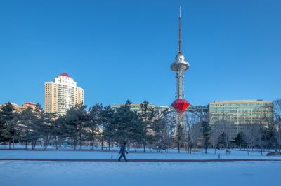 早春季节的湘江公园