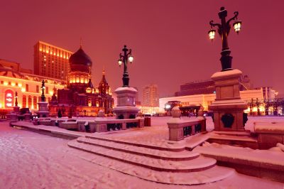 风雪中建筑艺术广场索菲亚大教堂夜景