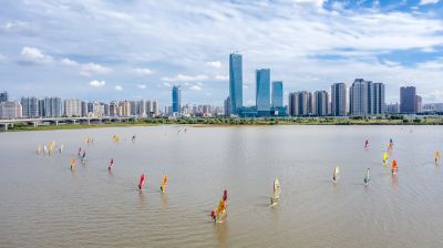 航拍2020年中国哈尔滨帆板奥林匹克场地赛松花江