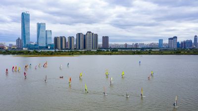 中国哈尔滨2020帆板奥林匹克场地赛松花江