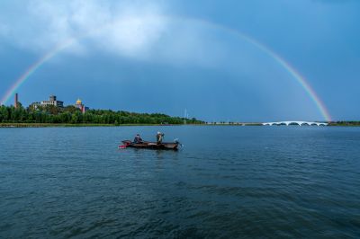 长岭湖风光彩虹渔船捕鱼