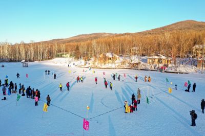 2019全国冰雪运动会冬季运动雪地足球