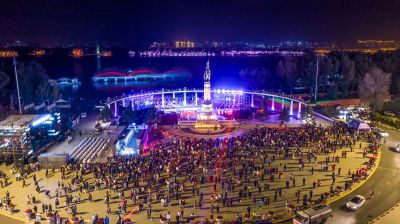 防洪纪念塔2020年哈尔滨街头音乐节夜景