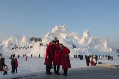 2020年第33届哈尔滨太阳岛雪博会冰雪乐园