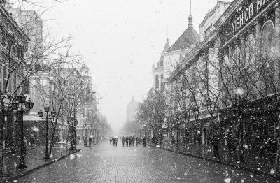 《雪中中央大街》