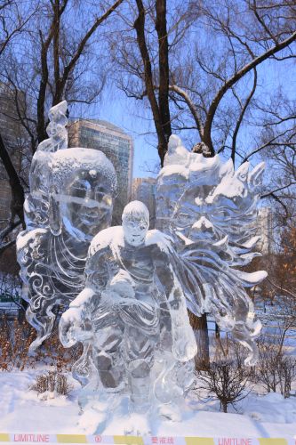 冰城雪影兆麟公园第四十七届哈尔滨冰灯艺术游园会冰雕