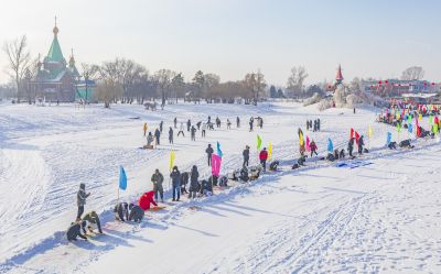 首届伏尔加冰雪艺术节