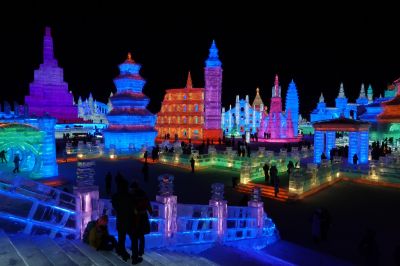 哈尔滨新区冰雪大世界夜景