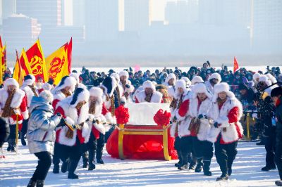 2020哈尔滨采冰节
