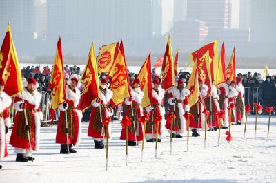2020哈尔滨采冰节