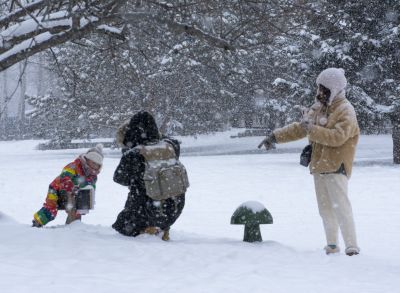 雪趣市民玩雪