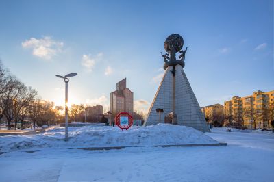 母亲广场冬季雪景