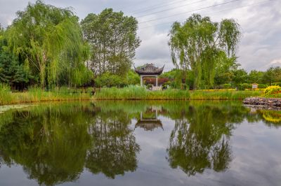 中国亭园初秋风景