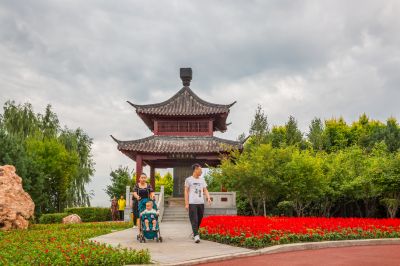 中国亭园初秋风景