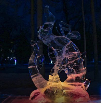 兆麟公园冰雕作品2