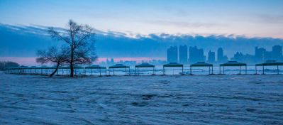 江畔春雪霁美景入画屏1