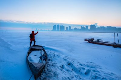 江畔春雪霁美景入画屏1