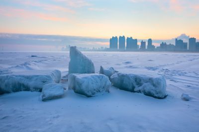 江畔春雪霁美景入画屏1