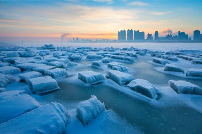 江畔春雪霁美景入画屏1