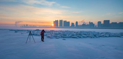 江畔春雪霁美景入画屏1