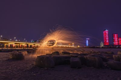 松花江不夜城
