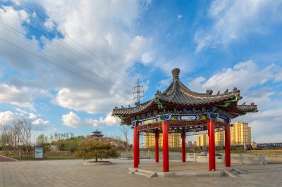 中国亭园花红柳绿春正好3