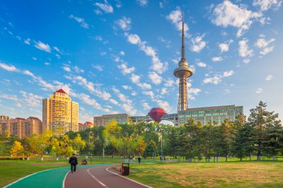 湘江公园龙塔晨韵