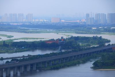 冰城夏都松花江湿地