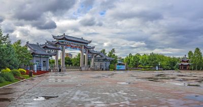 中国亭园雨后彩虹