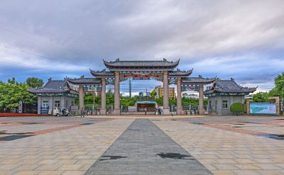 雨后中国亭园