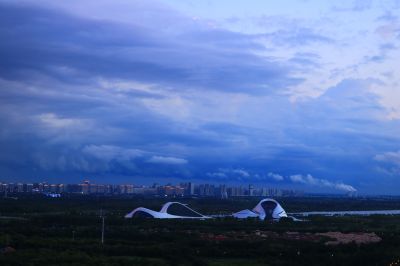 哈尔滨大剧院雷雨之前