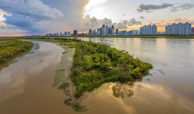 阳明滩湿地晚霞
