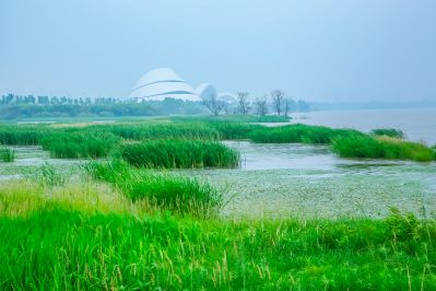大剧院江畔风景