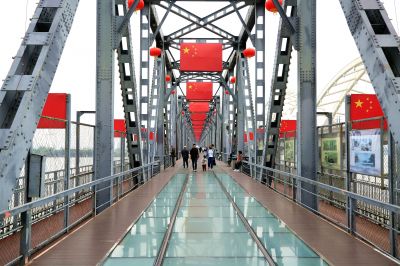 滨州铁路桥网红桥