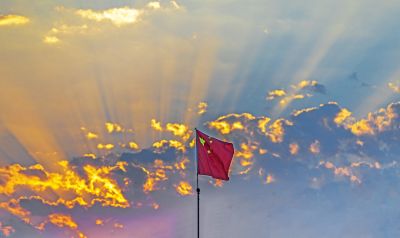 江畔晚霞