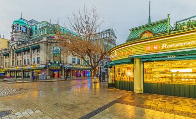 中央大街冬雨夜景