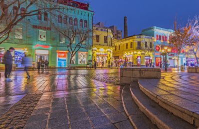 中央大街冬雨夜景