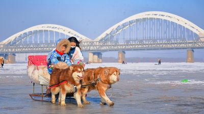 冰雪旅游