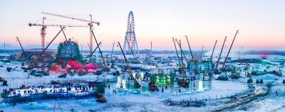 建造中的冰雪大世界