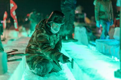 建造中的冰雪大世界