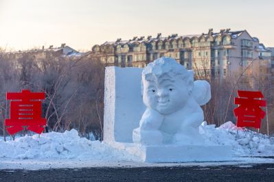 劳动公园大雪人