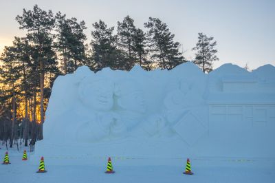 建设中的太阳岛雪博会3