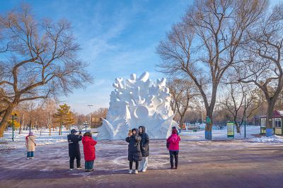 建设中的太阳岛雪博会4