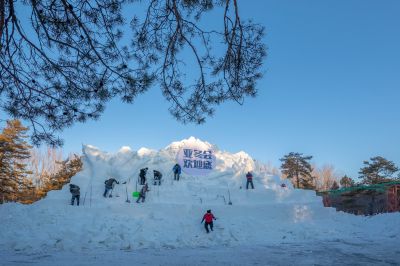 建设中的太阳岛雪博会4