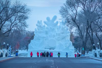 建设中的太阳岛雪博会5