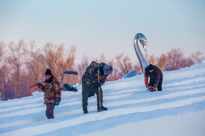 建设中的太阳岛雪博会5