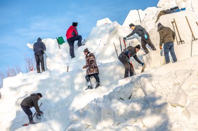 建设中的太阳岛雪博会5