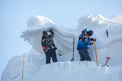 建设中的太阳岛雪博会5