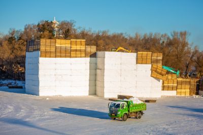 建设中的太阳岛雪博会6