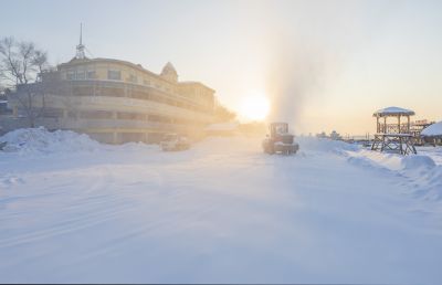 冬季松花江畔冰雪景观夕阳